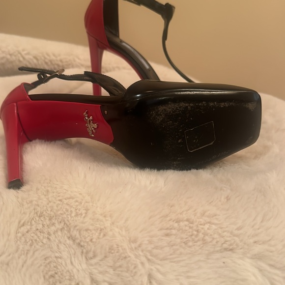 Prada sandals square toe . Black with red heel . - Picture 4 of 5